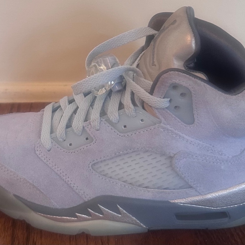Air Jordan 5 Retro Ice Blue Women’s Size 5Y / 3.5 Mens- Great Condition